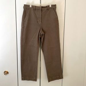 Ever lane side pocket cropped straight pants. Sz 8. 97% cotton, 3% Elastane.